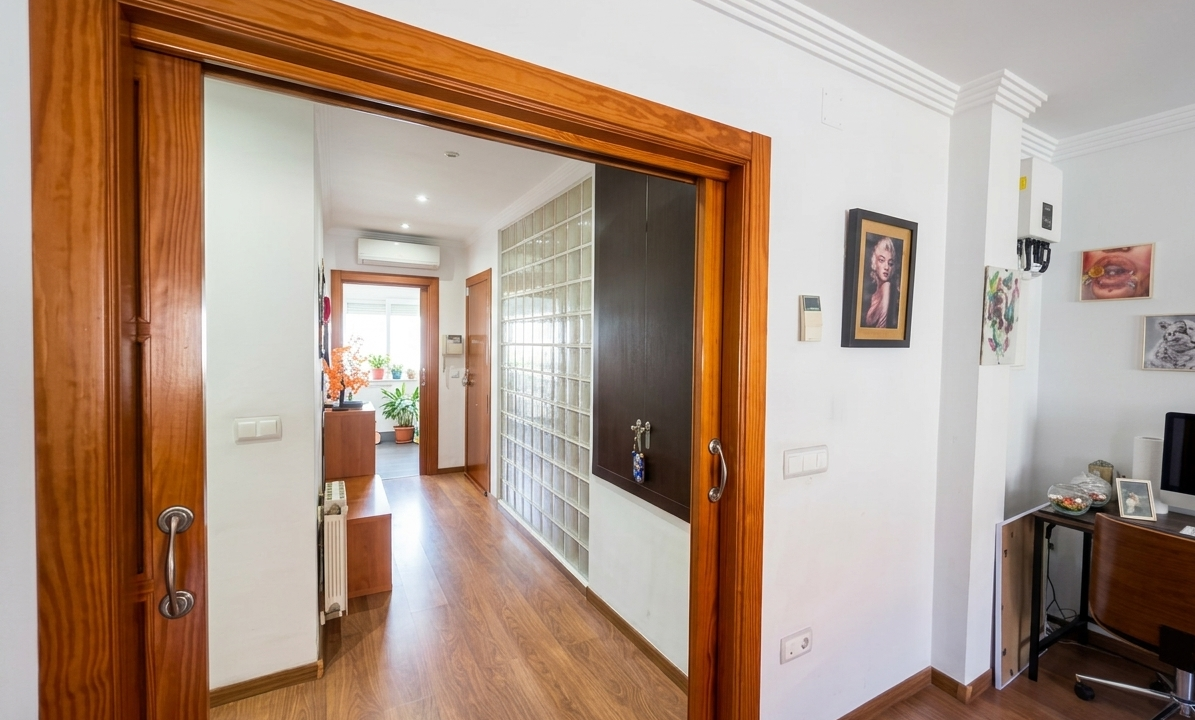 Gemini_Generated_Image_5v1rn65v1rn65v1r