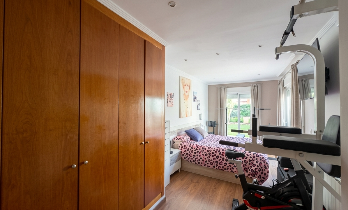 Gemini_Generated_Image_op69qwop69qwop69